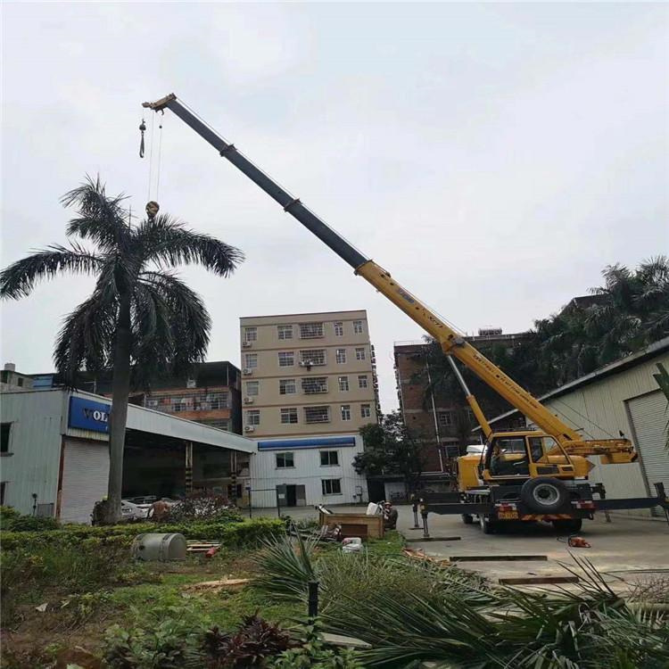 青岛崂山12吨吊车出租一天的收费标准是什么