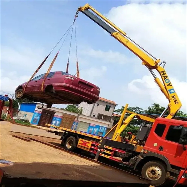 青岛崂山吊车救援小汽车怎么吊